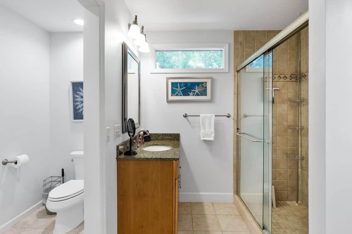 Primary Suite Bathroom