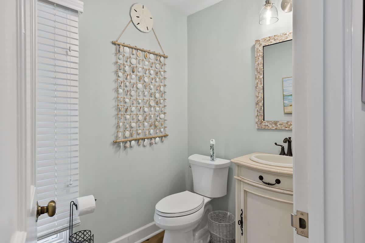 Guest Bathroom at Entrance
