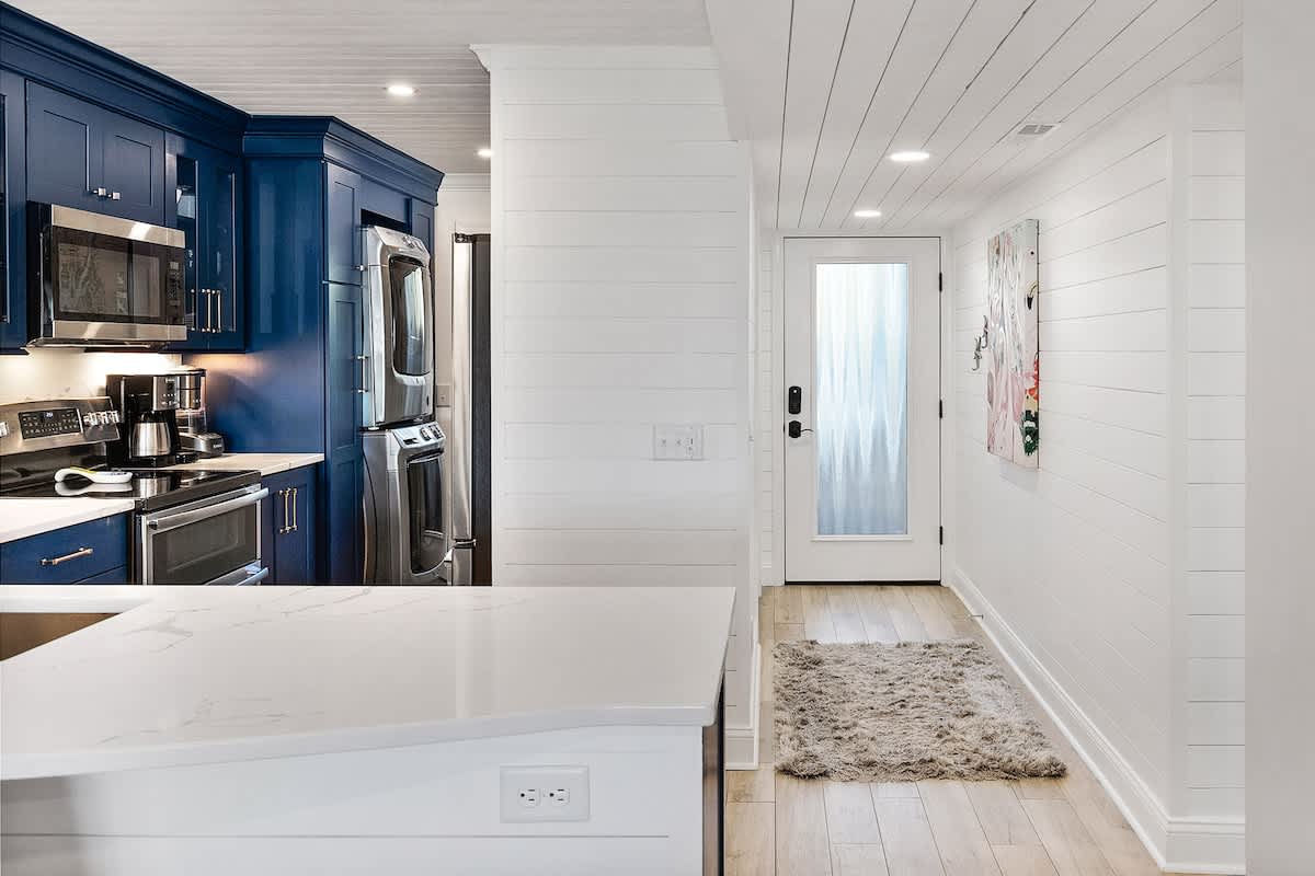 51 Ocean Club 4