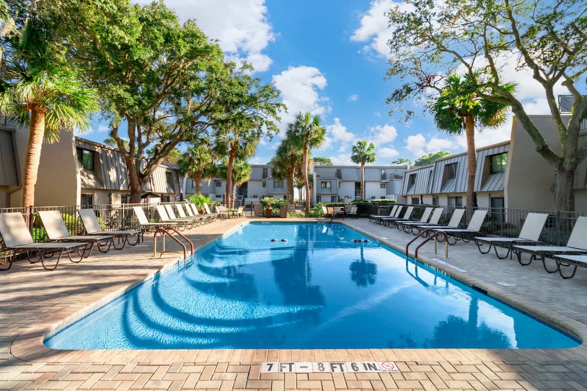51 Ocean Club 2