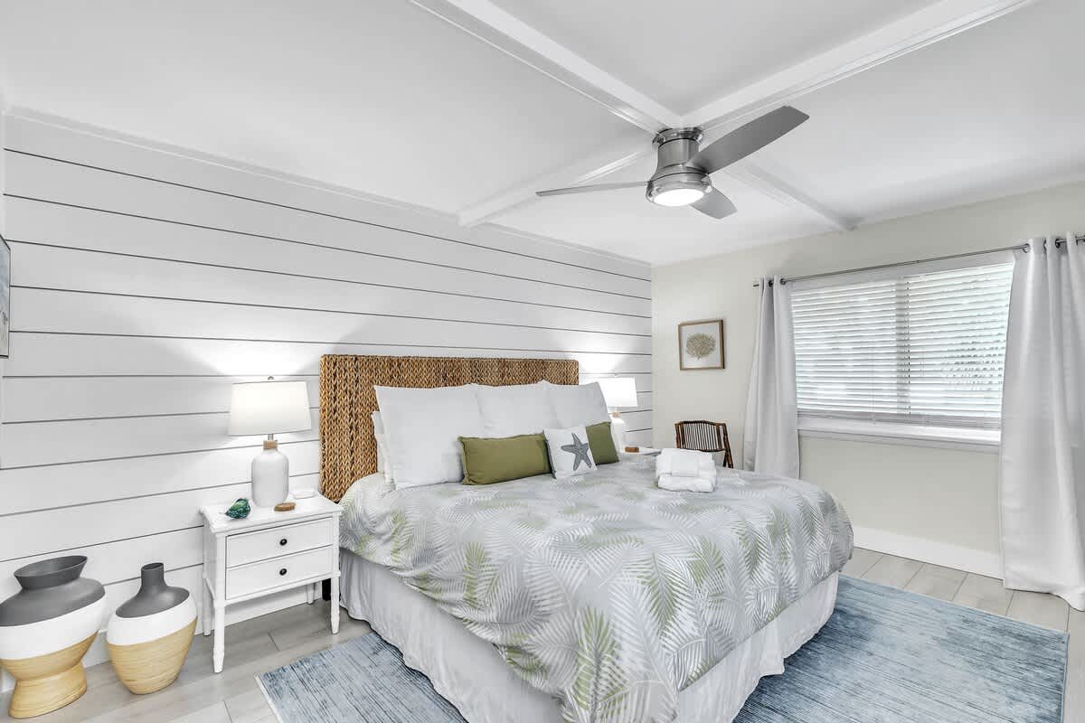 Primary Bedroom with King Bed and En-Suite Bathroom