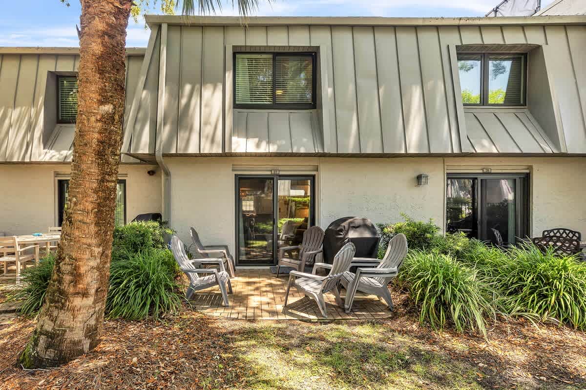Private Patio Next to Community Pool and Walk to Beach