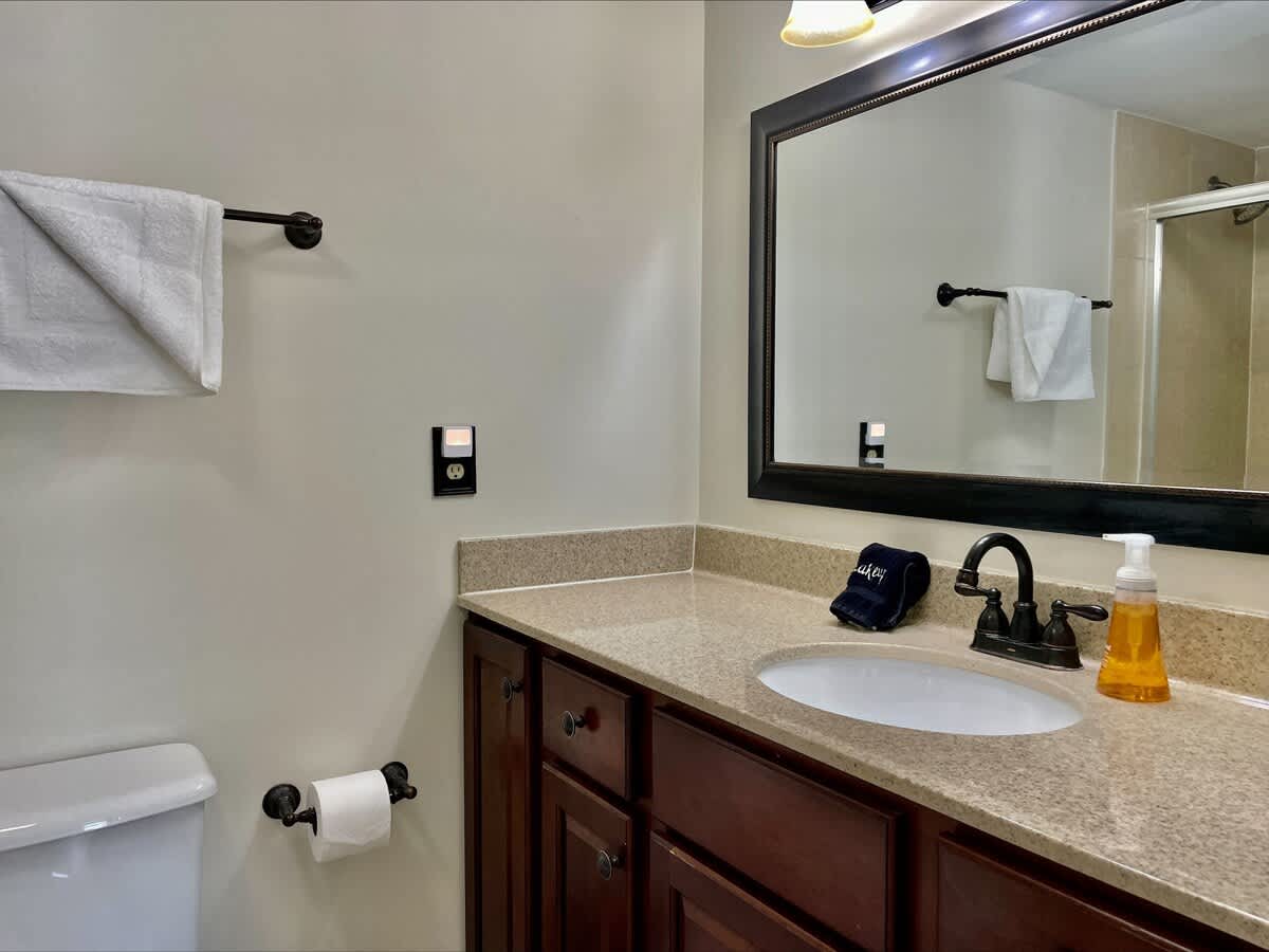 Twin Bath