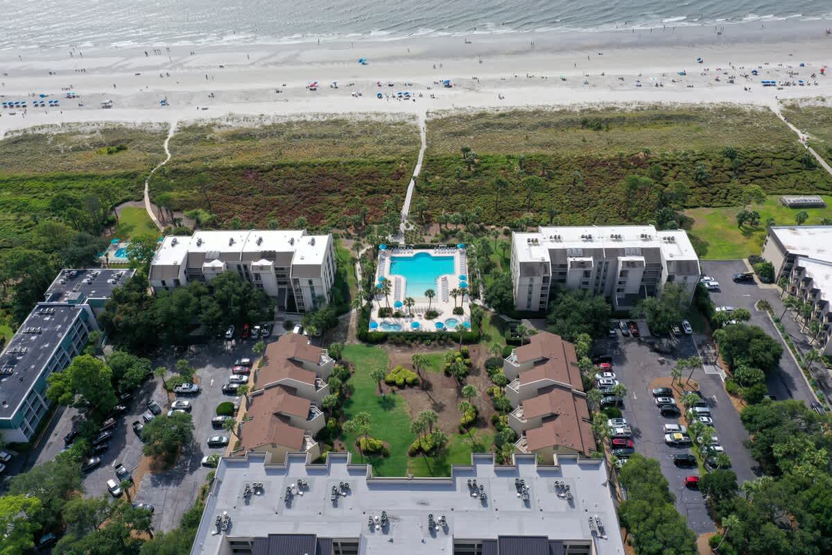 Aerial Photo of Shorewood Complex