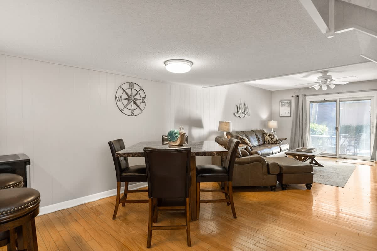Dining Area to Living Area