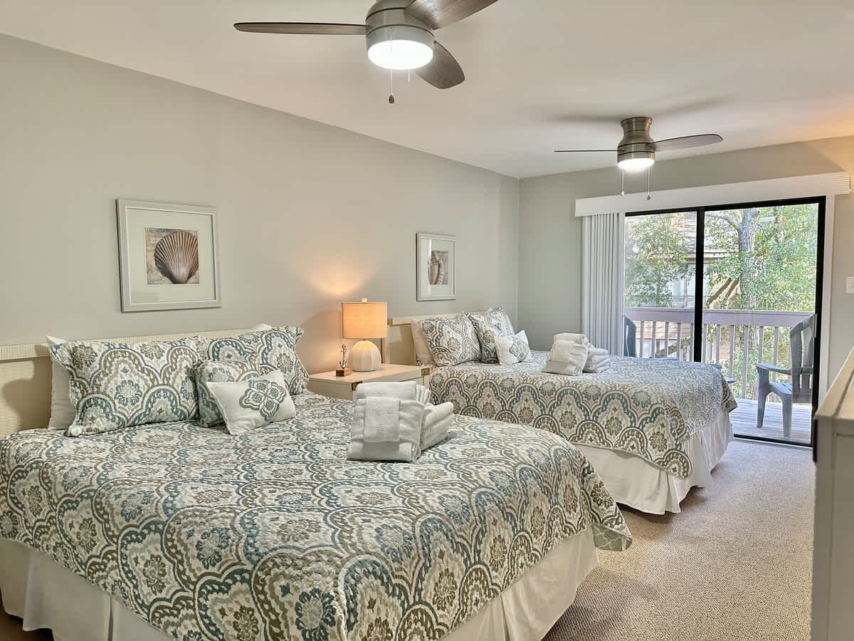 Double Queen Suite