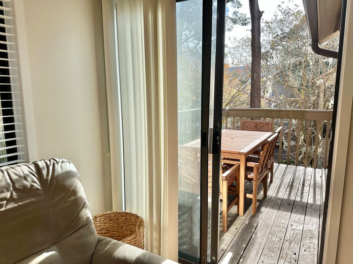 Shared Balcony with Living Area and Primary Suite