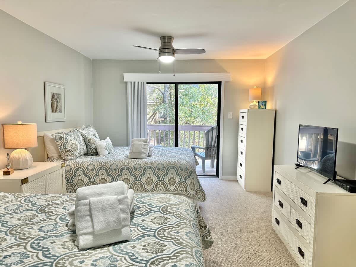 Double Queen Suite