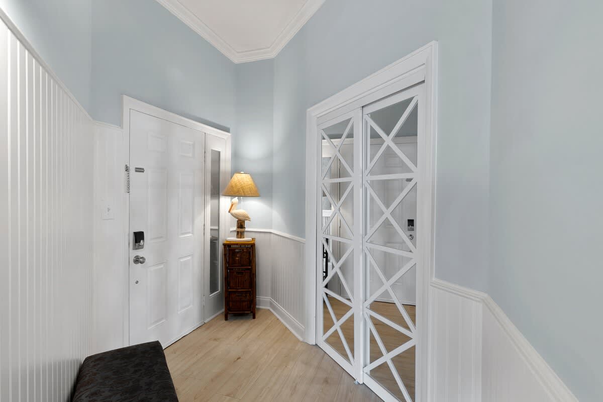 531 Shorewood 10