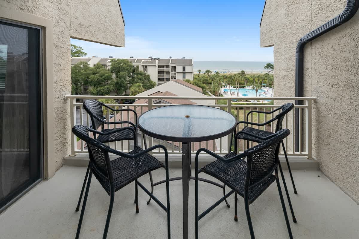 Patio Dining Area