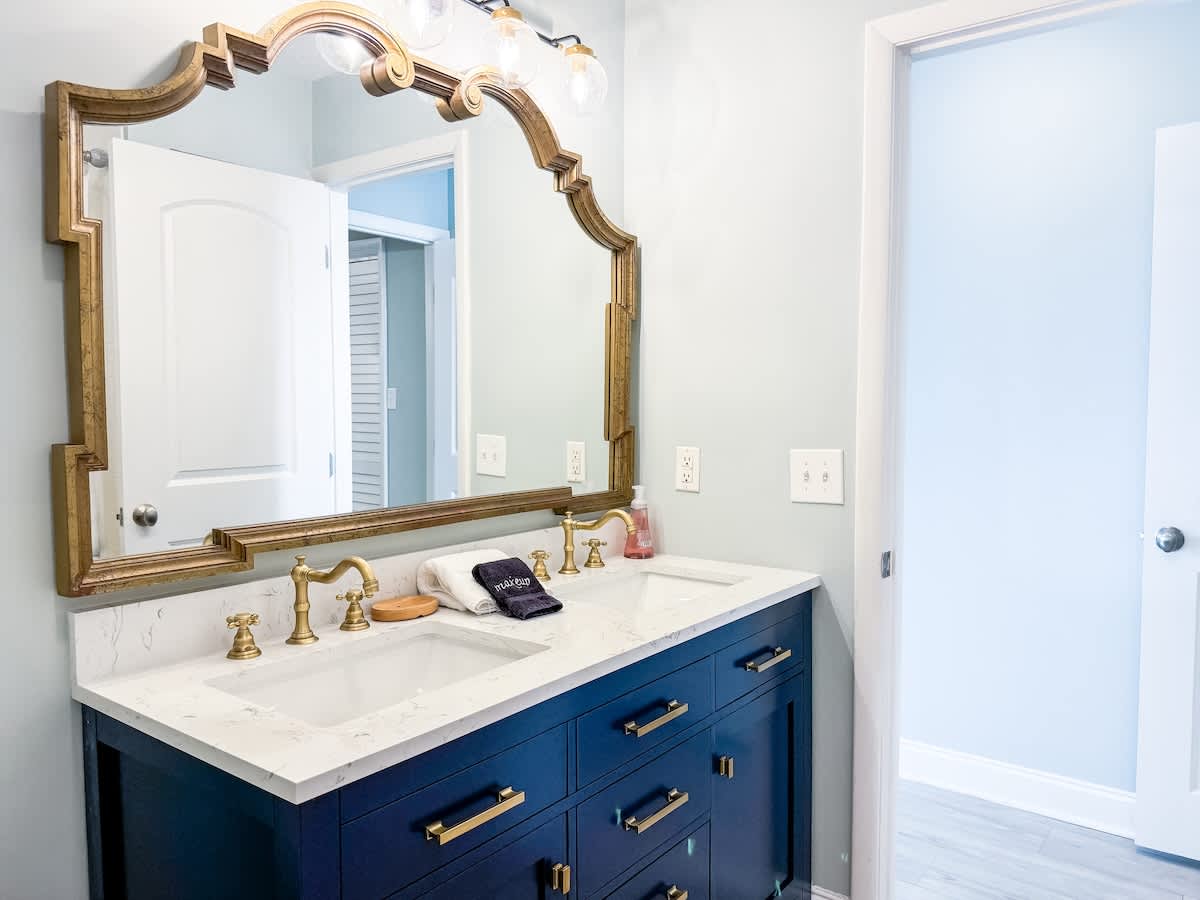 Primary Suite Bathroom