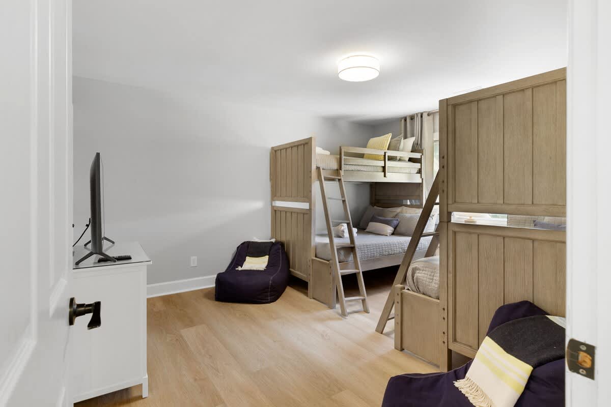 Bunk Room