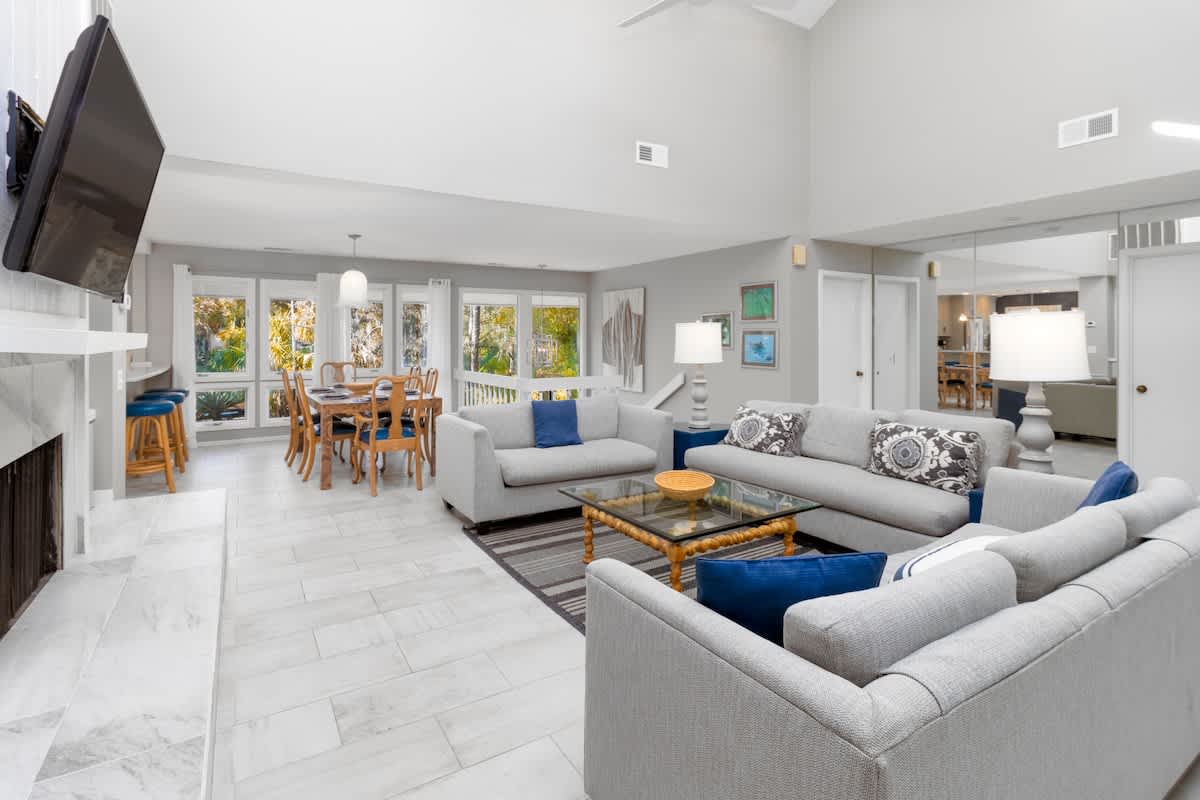 Open Living Area