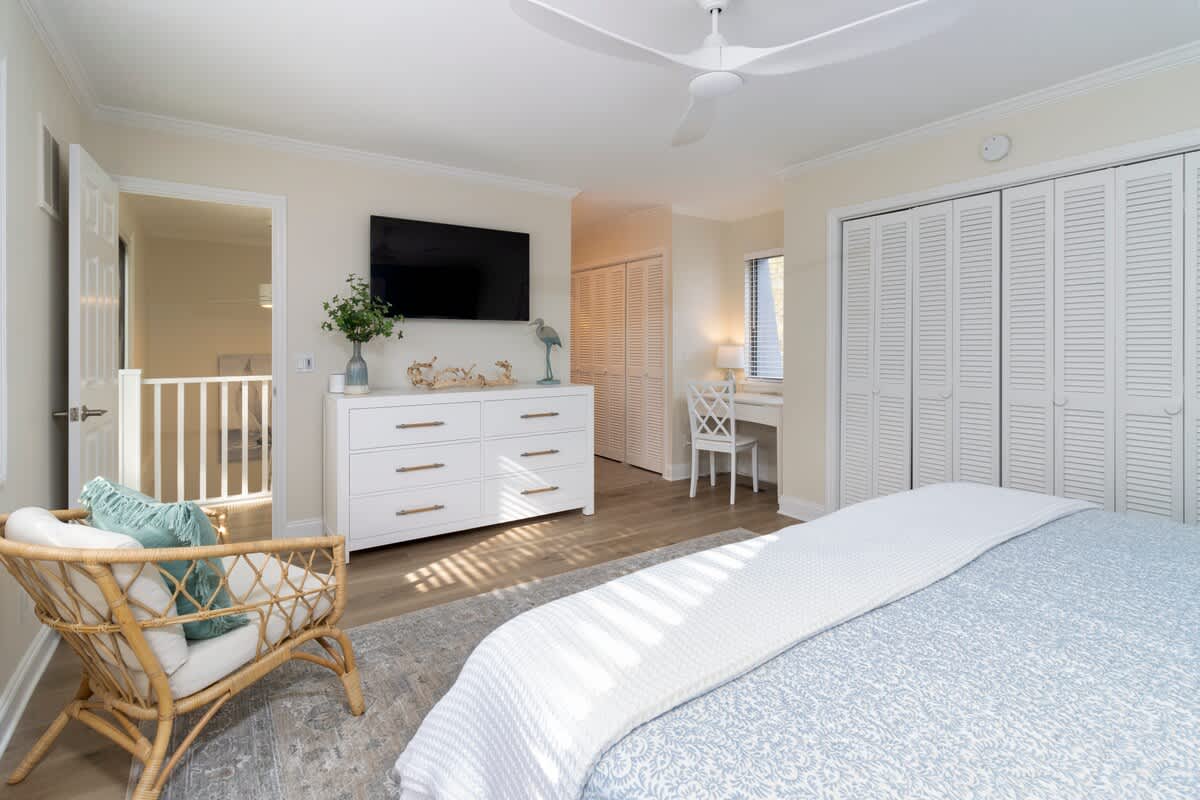 Primary Suite with King Bed