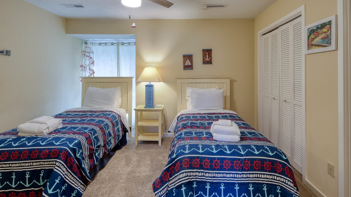 Upstairs Double Twin Bedroom