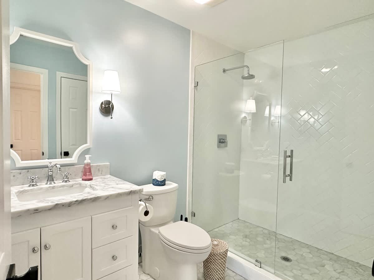 Primary Suite Bathroom