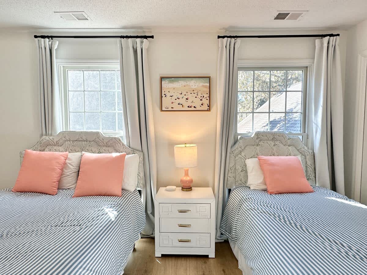 Guest Room with Full and Twin