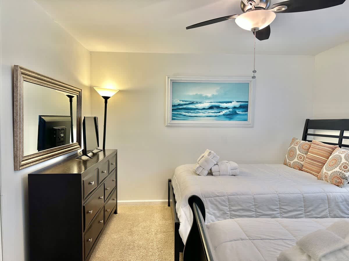 Double Queen Room