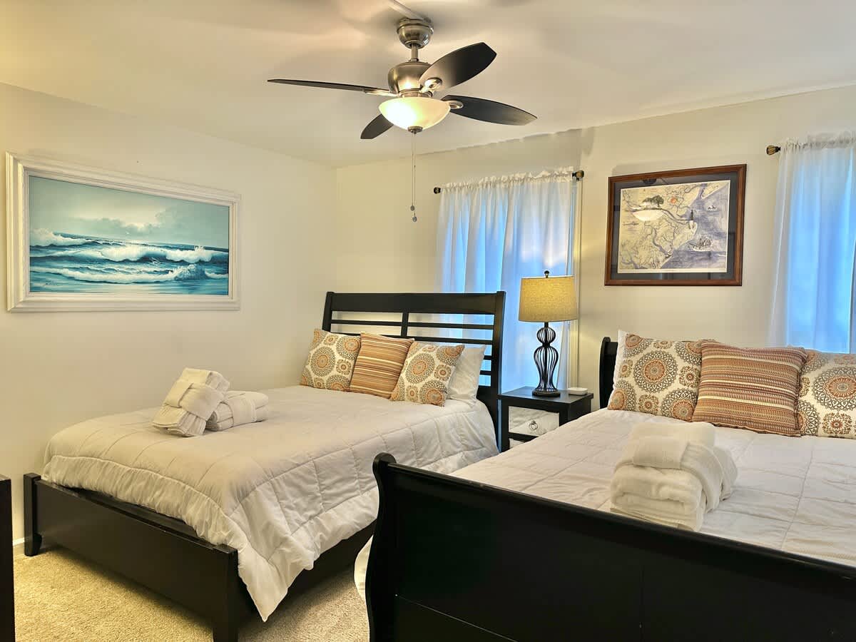 Double Queen Room