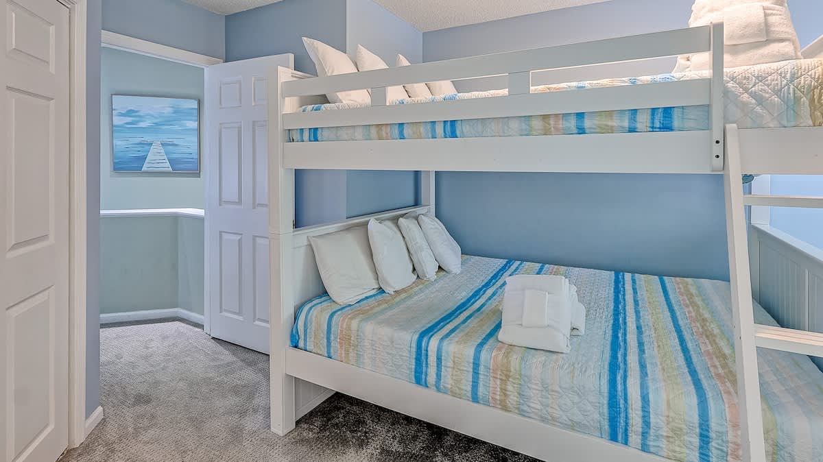 2nd Floor Double Full Bunk Suite