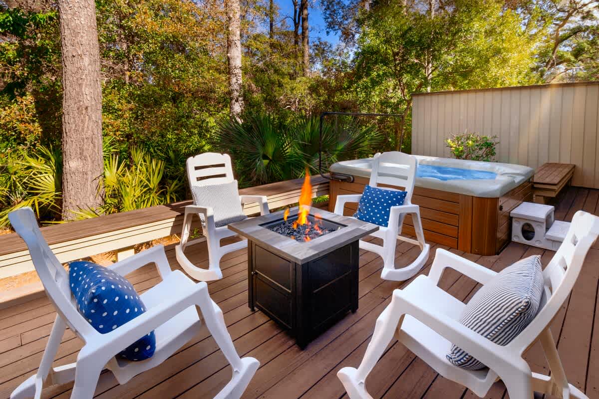 Private Deck with Hot Tub