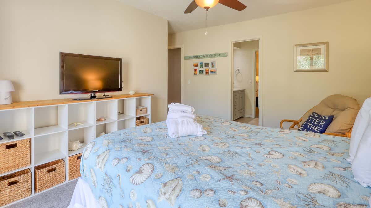 Primary Suite with Balcony