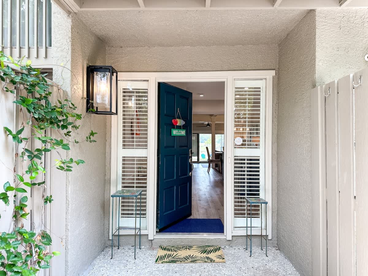 Welcome to 1616 Port Villas