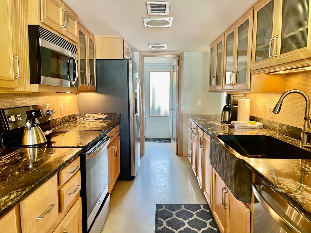 1614 Port Villas 10