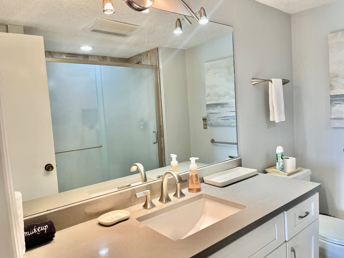 Bathroom for 2nd Floor Primary Suite