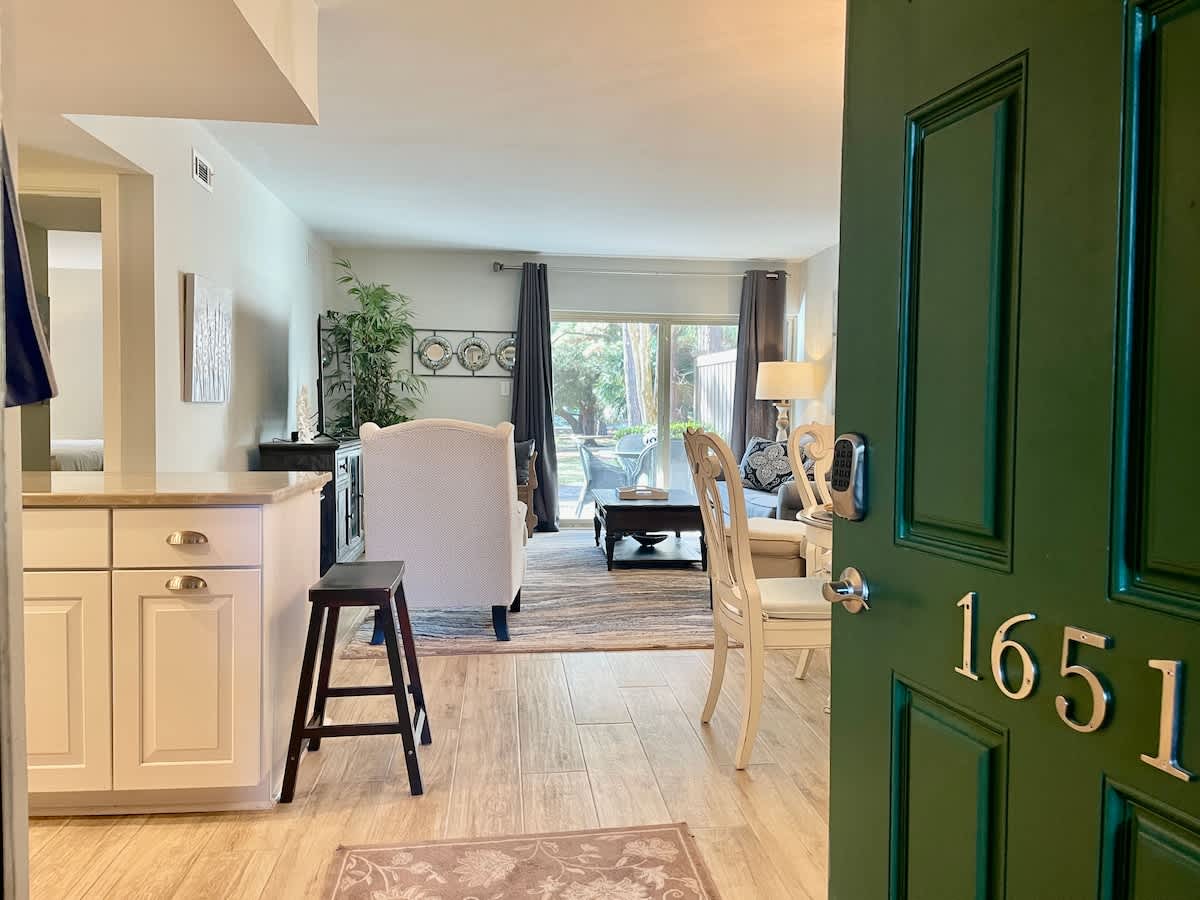 1651 Bluff Villas 10
