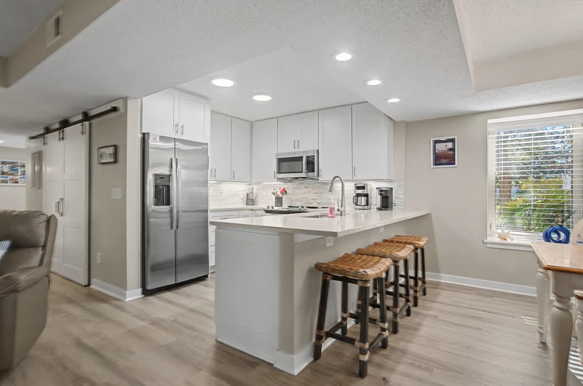 1748 Bluff Villas 2