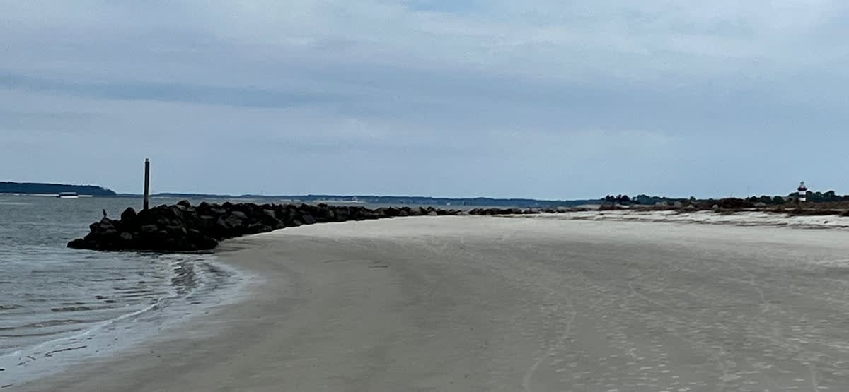 Beach on the Calibogue Sound within Steps of the Villa