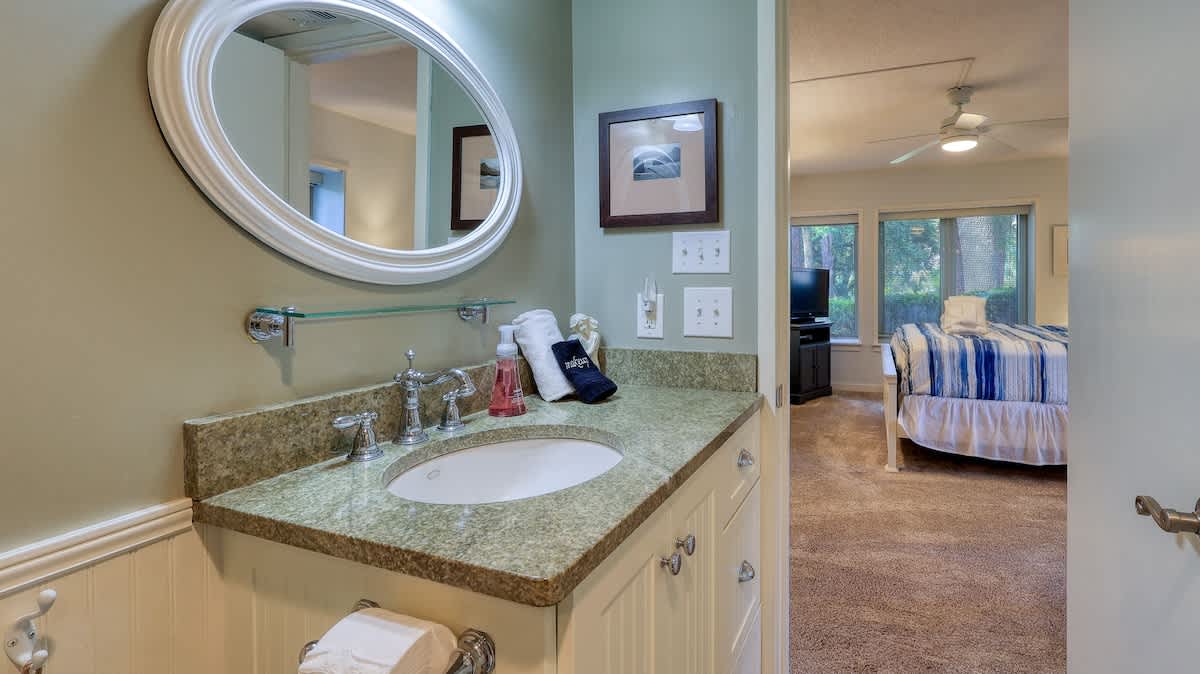 Primary Suite Bathroom