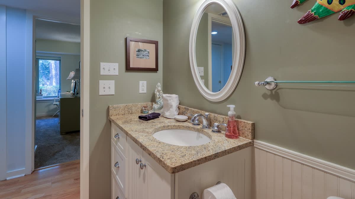 Guest Bathroom in Hall