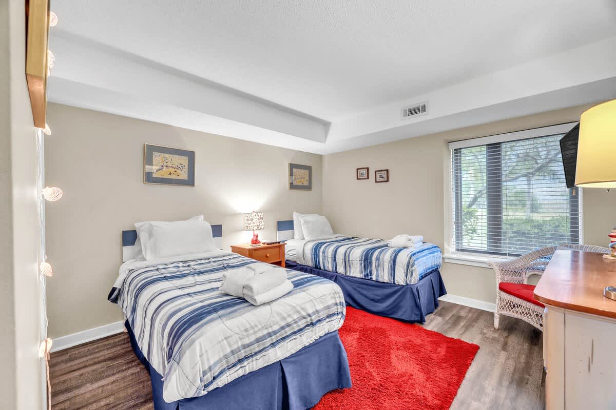 Guest Bedroom with Twin Beds