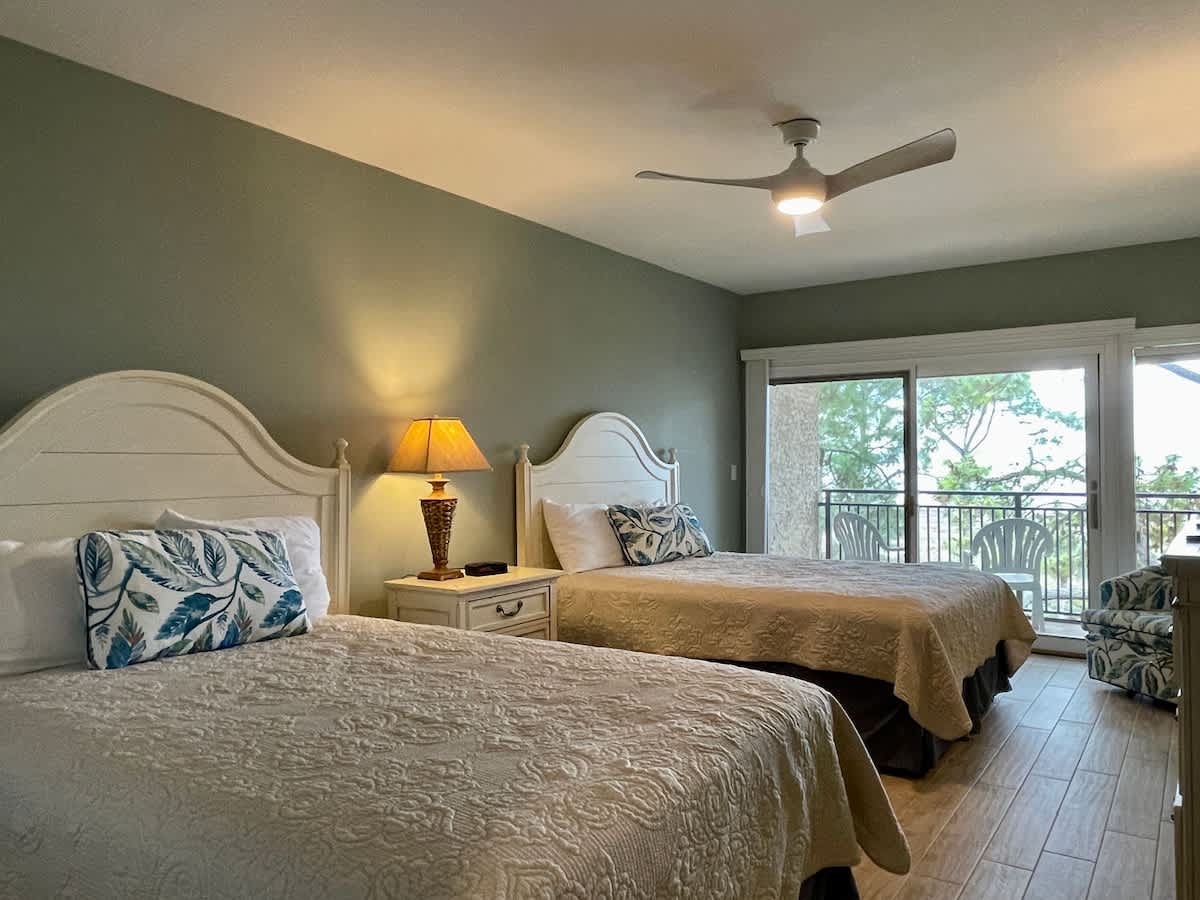 Guest Suite with 2 Queen Beds