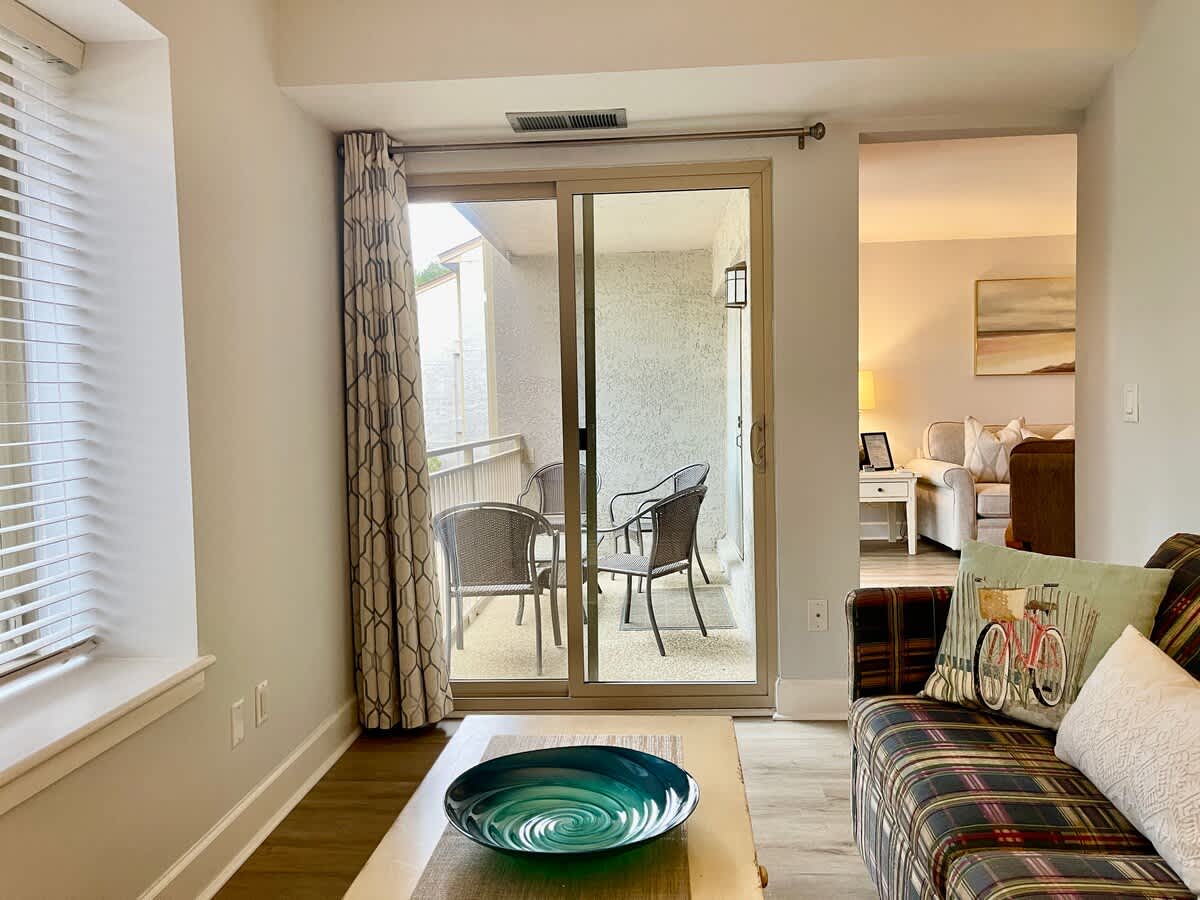 Den to Patio