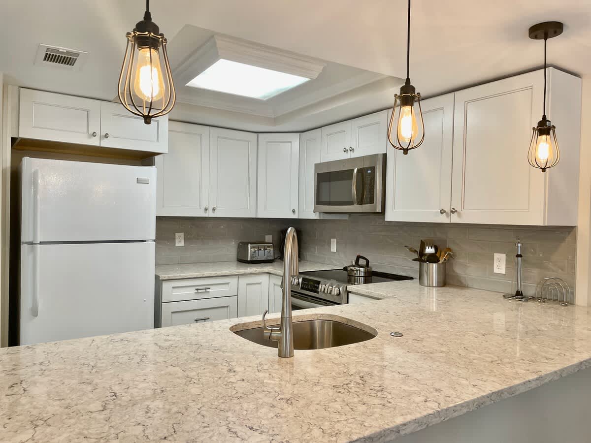 1652 Bluff Villas 10