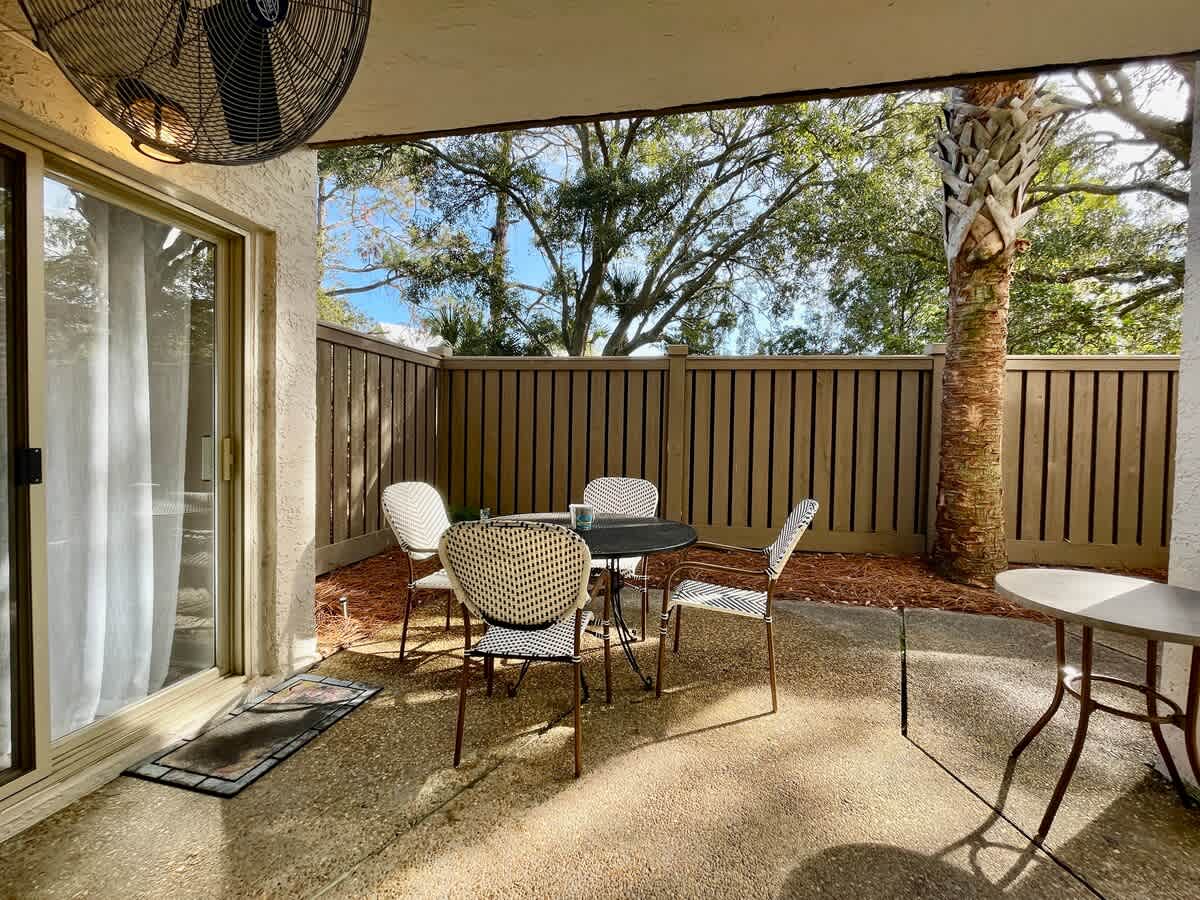 1652 Bluff Villas 2