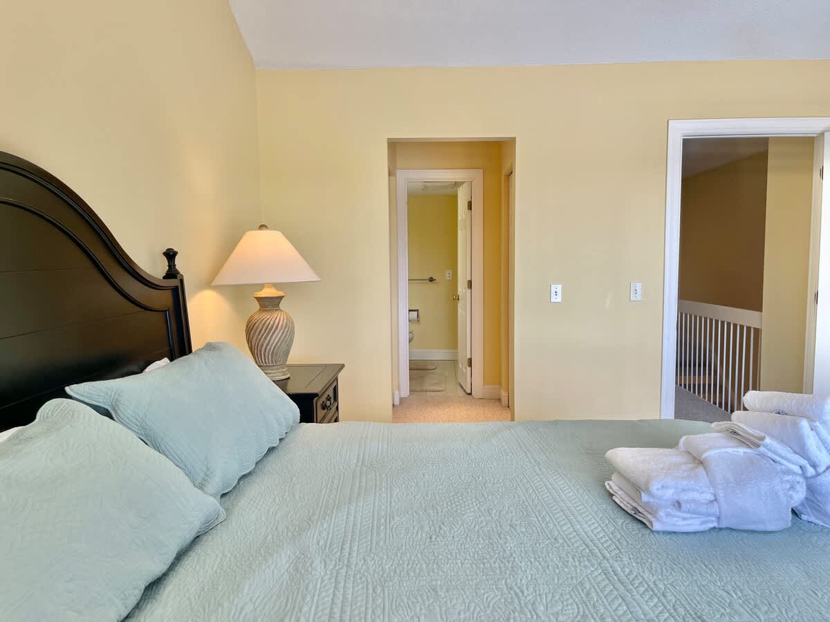 3rd Floor King Suite