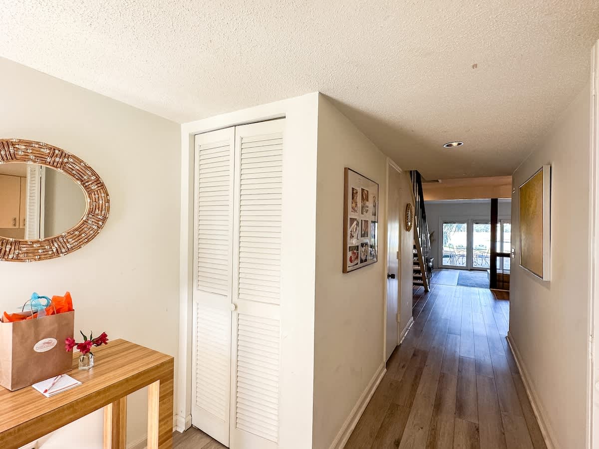 1622 Port Villas 6