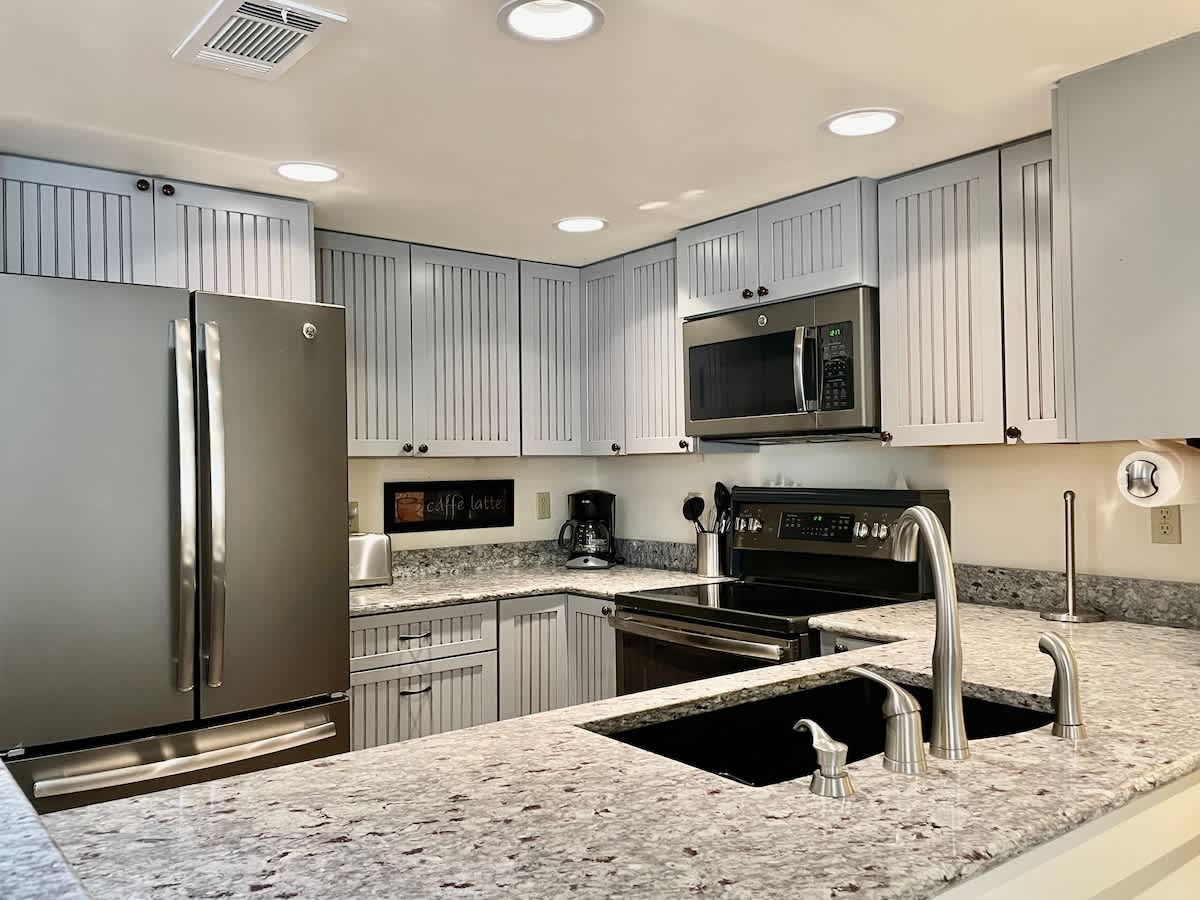 1653 Bluff Villas 10