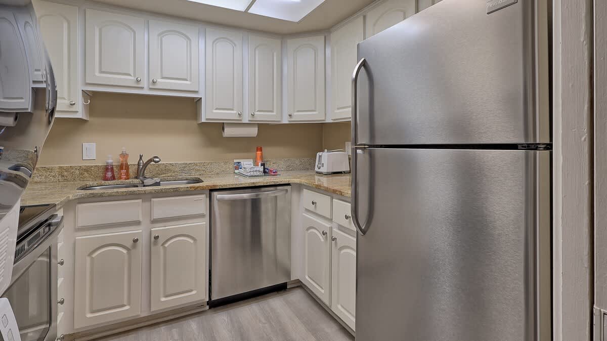 Kitchen with Laundry