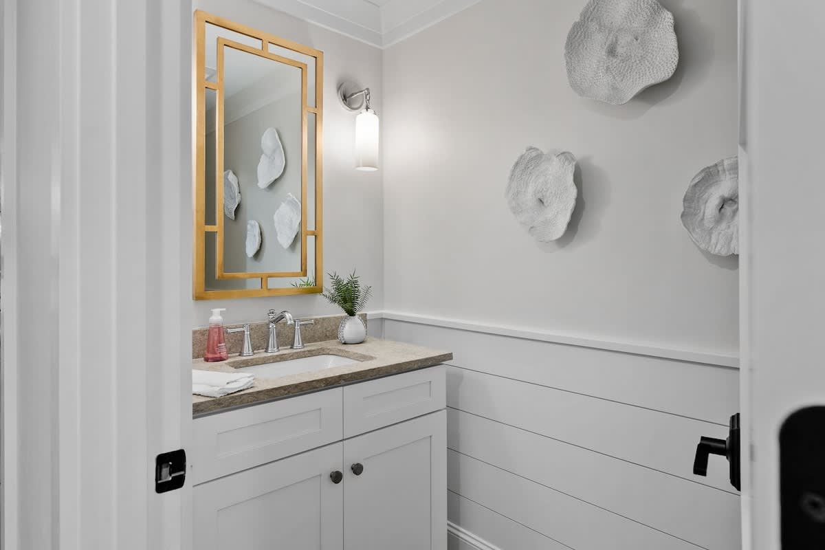 Guest Half Bath in Hall