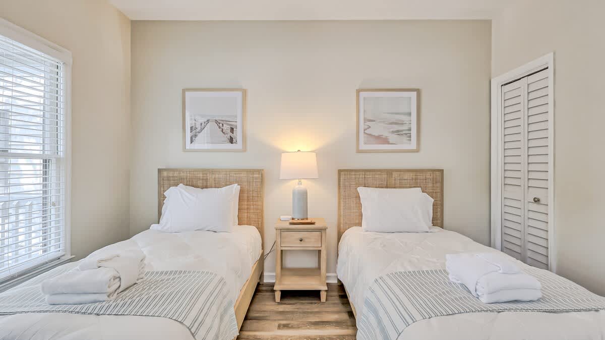 Double Twin Room