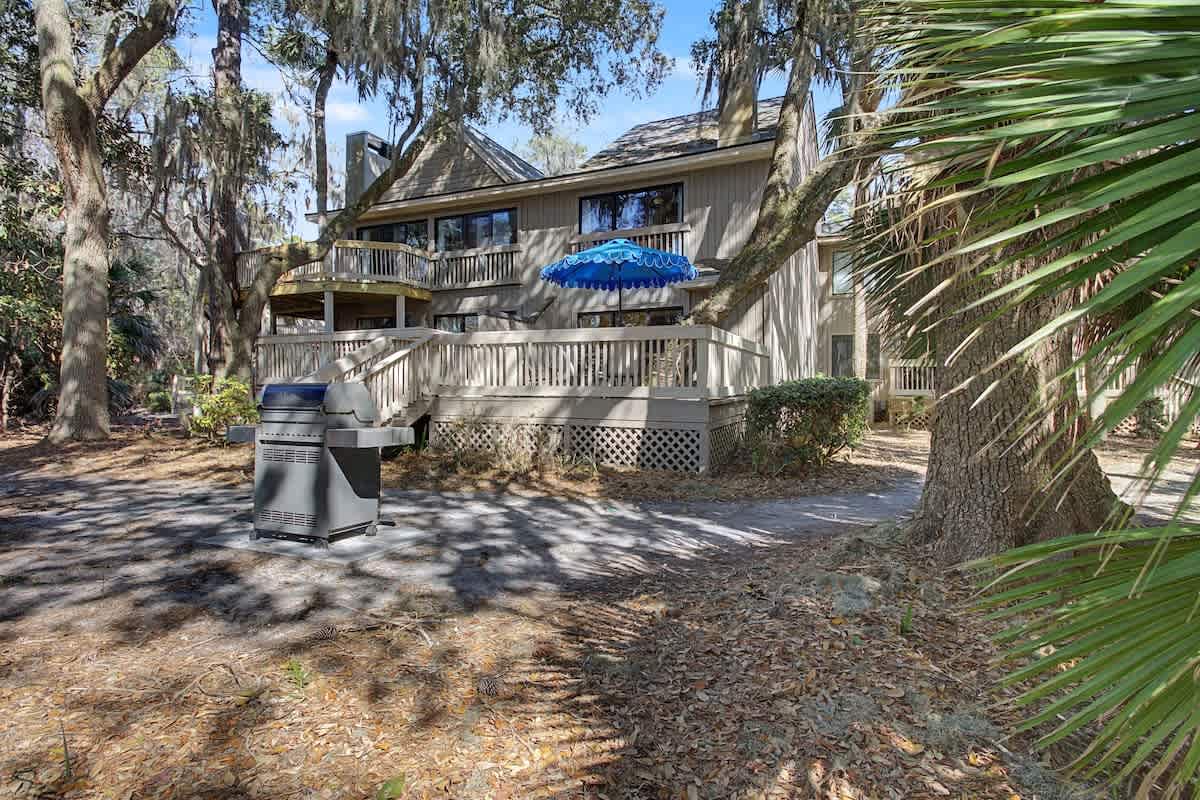 Charming coastal retreat featuring multiple decks and a dedicated BBQ area for your outdoor dining adventures.