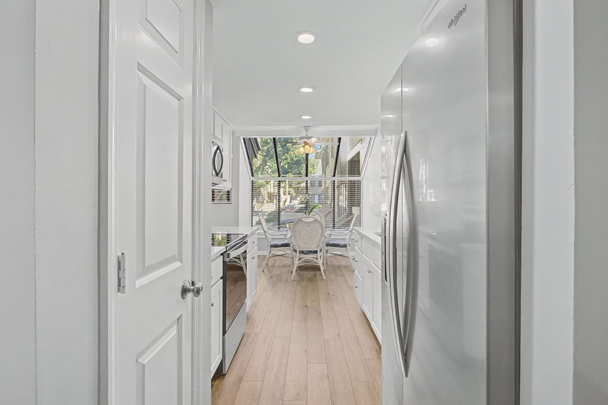 203 Beachwalk 10