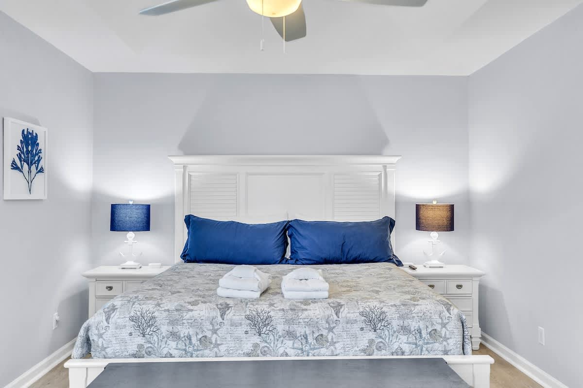 Primary Bedroom with King Bed and En-Suite Bathroom