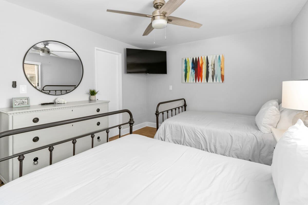 Double Queen Room