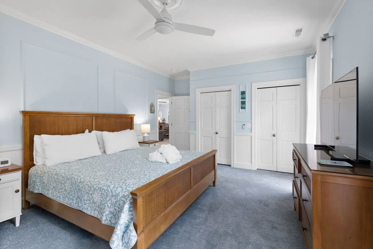 King Room